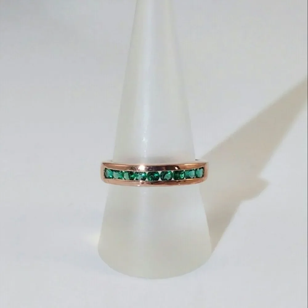 Emerald Ring in Rose Gold Size 6-1/4